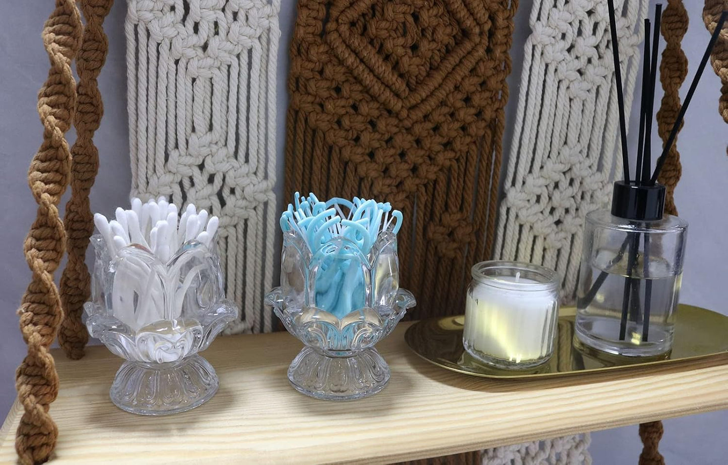 Transparent Lotus-Shaped Toothpick Holder Crystal-Style Decorative Organizer for Dining Table, Living Room, Office, and Hotel